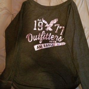 Woman's long sleeve tee